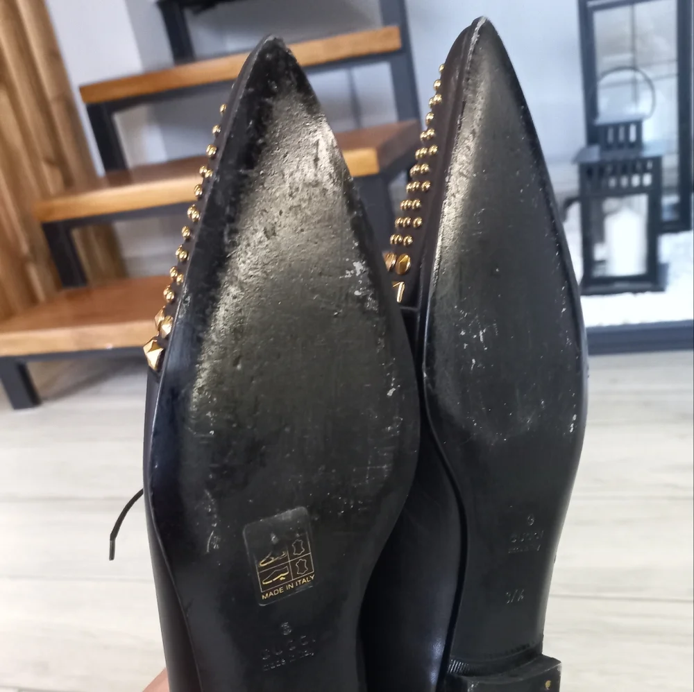 Host Pick💗GUCCI Black Leather Studded Pointed Toe Loafers Size 37.5 - Picture 5 of 8